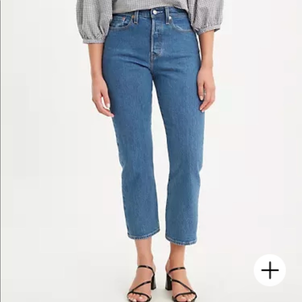 NWOT Levi’s Wedgie Straight Jeans W23L28 in Jive Stonewash Medium Wash